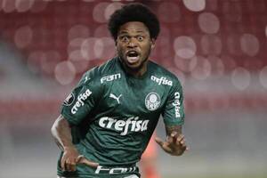 Crónica / Opá el cuento de Luiz Adriano a Cerro porque se va a chutar a Turquía
