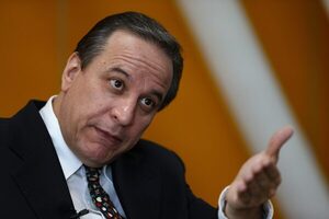 Ecuador recibirá un crédito de 700 millones de dólares del Banco Mundial para sus presupuestos - MarketData