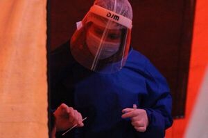 Salud registra 5.656 contagios y 65 muertes por Covid-19
