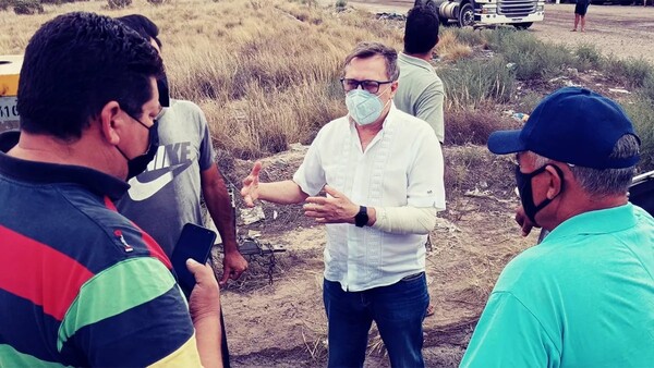 El eterno drama de los camioneros varados - El Independiente