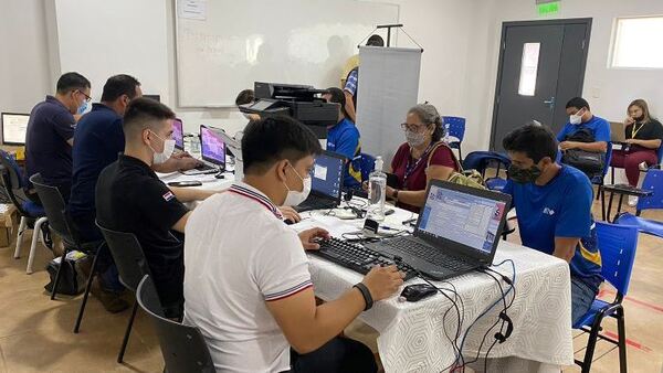 Inició el ciclo de regularización migratoria con jornada dirigida a estudiantes universitarios en CDE