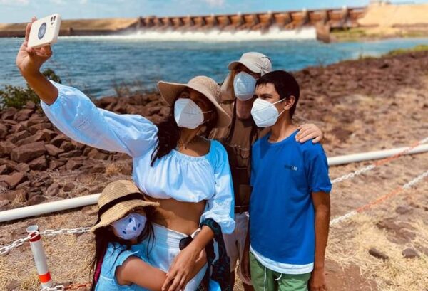 Más de 2.600 visitas optaron por recorrer los circuitos turísticos de Yacyretá en el mes de enero
