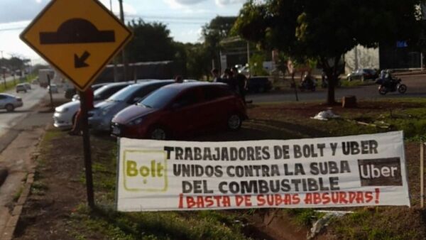 Combustible se lleva casi la mitad de ingreso de los Uber