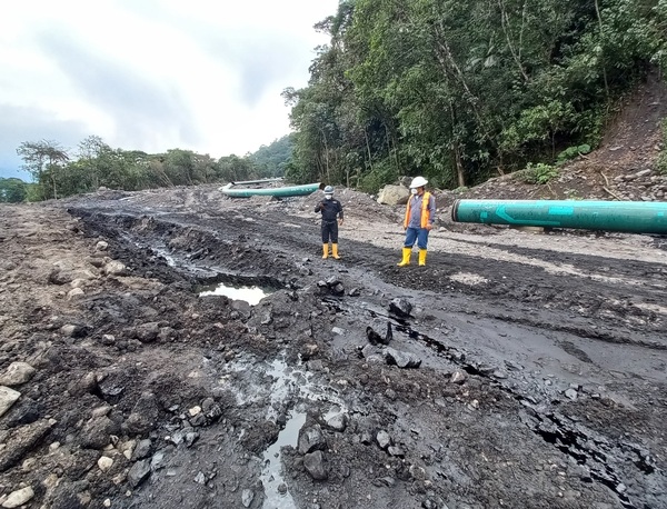 Técnicos reinyectan 5.300 barriles de crudo tras la rotura de ducto en Ecuador - MarketData