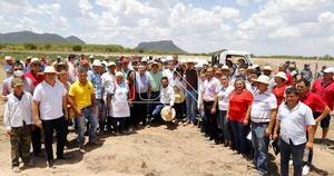 La Nación / Oficializan proyecto de recuperación del suelo en Paraguarí con apoyo de Cecon