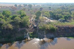 Destruyen puertos clandestinos apostados sobre el río Pilcomayo - Nacionales - ABC Color