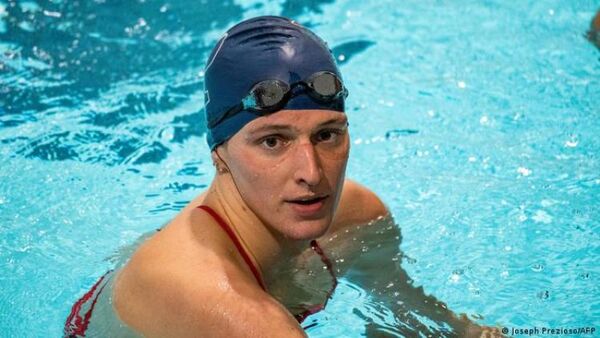 Nueva política de la natación de EE. UU. podría afectar a los atletas transgénero