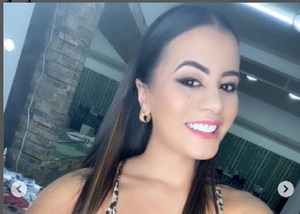Alejandra Beltrán es una flamante auxiliar de despachante de aduanas - Te Cuento Paraguay