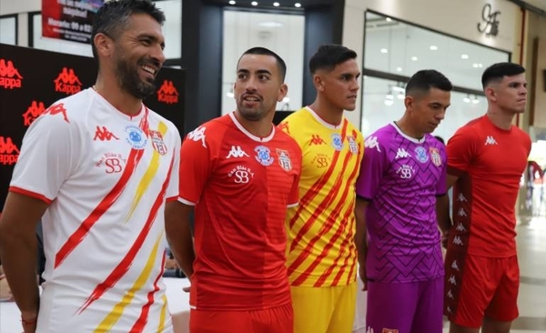 Diario HOY | Los uniformes para el debutante General de Mallorquín