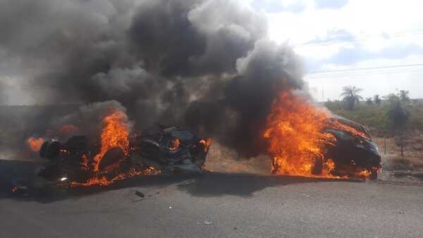 Doloroso reporte: Tres fallecidos en accidente de tránsito