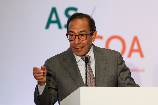 Empresarios denuncian que hay 150 proyectos de energía detenidos en México - MarketData