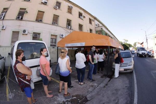 Salud Pública registra 5.112 contagios y 40 muertes por Covid-19