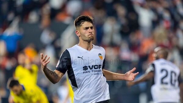 El Valencia avanza a semifinales