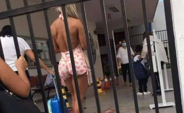 Diario HOY | “Soy una mami fit”: escándalo en Bolivia por vestimenta de mujer en colegio de su hijo