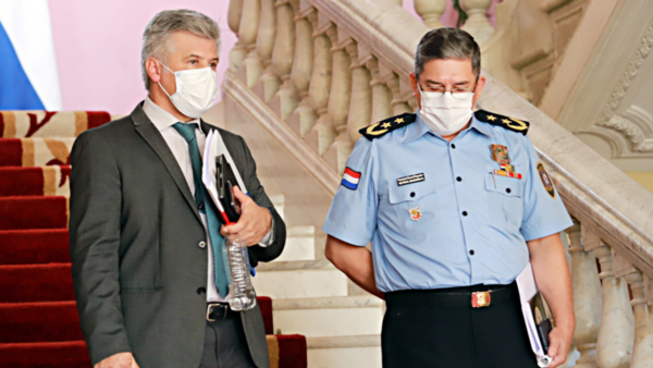 Senadores coinciden en cambiar a Giuzzio - El Independiente