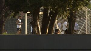 Iván Torres: entrenamiento con los hijos y a disposición para el debut - Olimpia - ABC Color