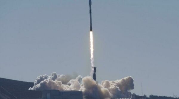 Cohete de SpaceX lanza con éxito satélite espía estadounidense