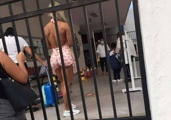 Crónica / "Qué asco" dijeron por mamá fit que llevó así a su hijo al cole