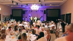 Celebrá el amor en AwA Resort Hotel