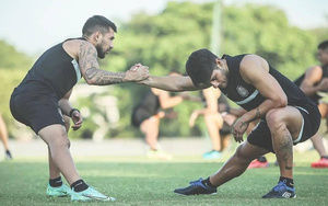 Crónica / ¿Están “Tito” Torres y “Tucu”? El probable equipo franjeado ante el “Rojo”