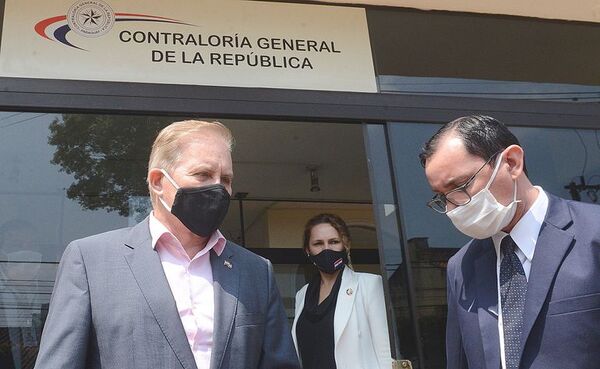 Imputan por declaración falsa al exministro del MUVH Dany Durand - Nacionales - ABC Color