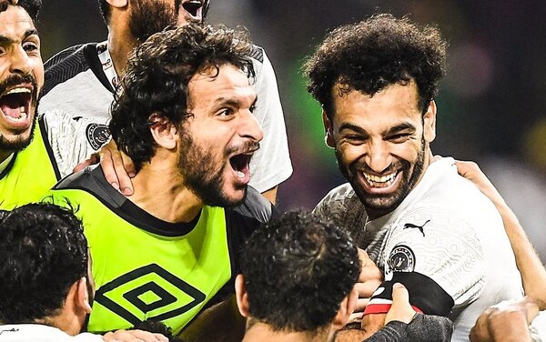 Egipto derrota a Camerún en penales y está en la final de la Copa de África