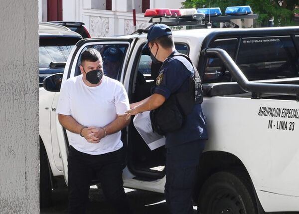 Patrimonio de policías procesados está bajo la lupa de la Fiscalía - Nacionales - ABC Color