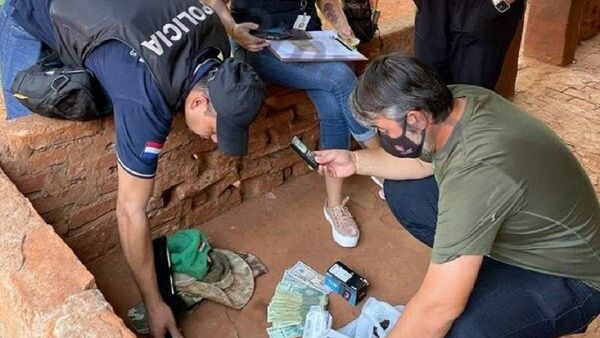 Detienen a presuntos responsables de millonario robo en Colonias Unidas