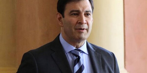 "Mario y su elenco pueden terminar en la cárcel por la corrupción"  - Noticiero Paraguay