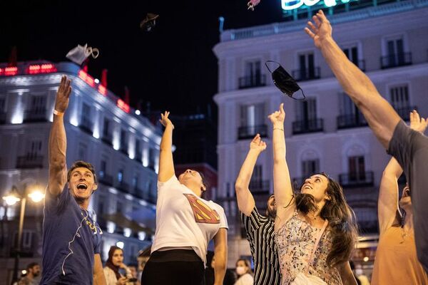 España ya no exigirá uso de mascarilla al aire libre - Mundo - ABC Color