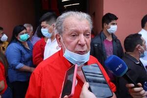 Crónica / Para Calé, gestión de Giuzzio es lamentable