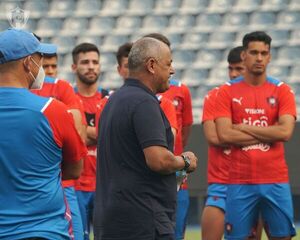 La dupla de ataque, la única duda de Francisco Arce para el domingo - Cerro Porteño - ABC Color