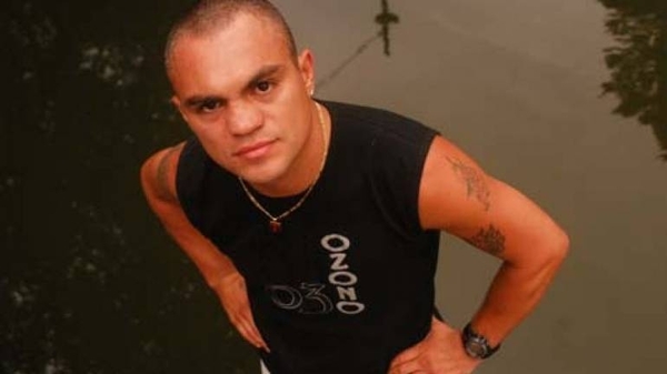 Diario HOY | Excampeón mundial argentino de boxeo detenido por violencia de género
