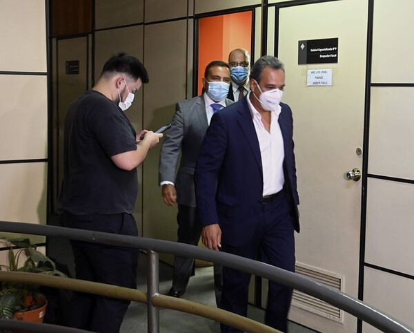 Tribunal ratifica a jueza en caso Hugo Javier y hay vía libre para imposición de medidas en causa facturas clonadas - Nacionales - ABC Color