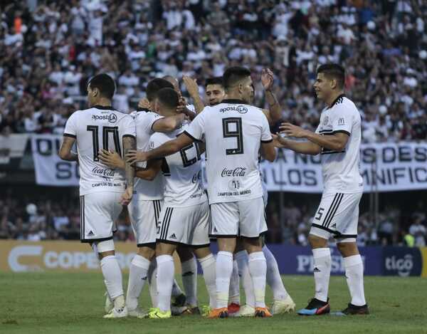 Torneo Apertura de Fútbol inicia hoy con dos partidos - ADN Digital