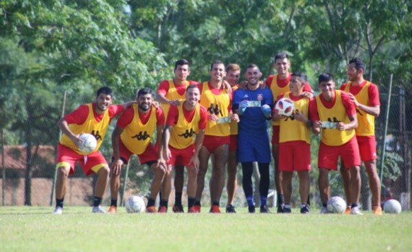 Histórico debut de Gral. Caballero de JLM en Primera ante Olimpia