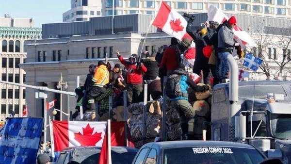 Diario HOY | Policía de Canadá endurece el tono ante opositores a medidas anticovid
