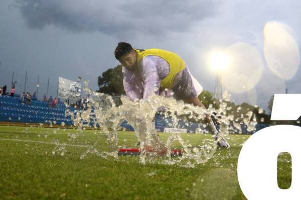 Crónica / ¡Diluvio! en la cancha de Sol donde solo se vieron nubes y agua