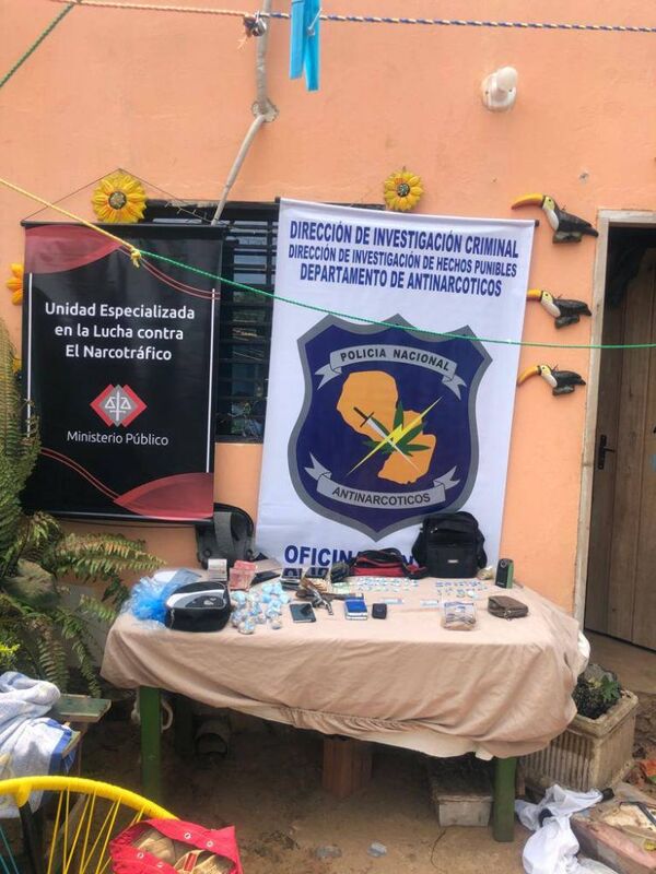 Areguá: allanan vivienda donde se reunían jóvenes para adquirir y consumir drogas
