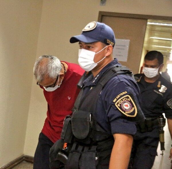 Caso Bogado Quevedo: Juez ordena prisión de policías que eliminaron antecedentes | Noticias Paraguay