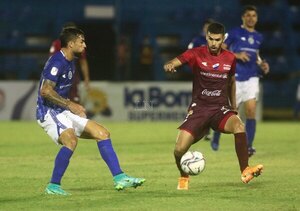 El Apertura arranca con un empate sin goles entre Sol y Nacional