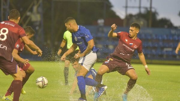 Empate pasado por agua