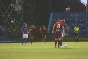 Crónica / Con la pólvora mojada Sol y Nacional arrancaron el Apertura con un empate sin goles