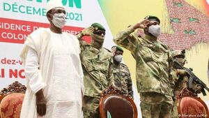 La Unión Europea sanciona a cinco miembros del gobierno de transición de Mali
