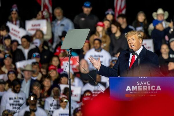 Un acusado del asalto al Capitolio pide que Trump testifique en su juicio - Mundo - ABC Color