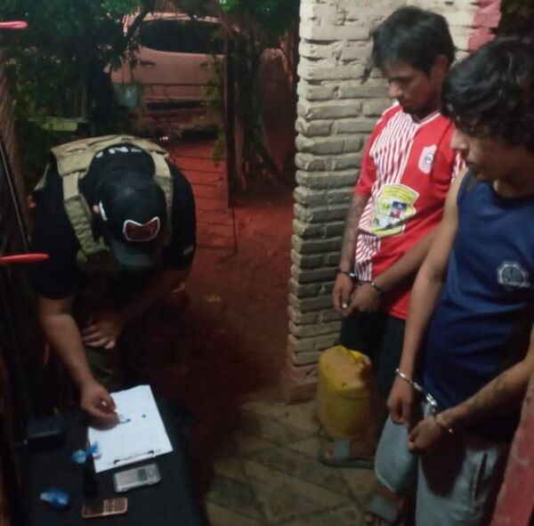 Detienen a distribuidores de crack en Luque