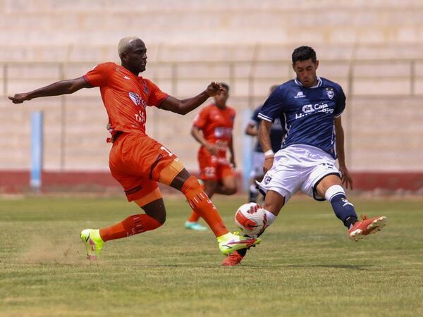 Atención Olimpia: César Vallejo también jugó el viernes y empató - Olimpia - ABC Color