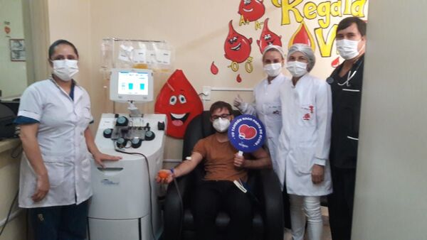 Esperanza para los demás, el HRE celebró a su segundo donante de plaquetas por aféresis