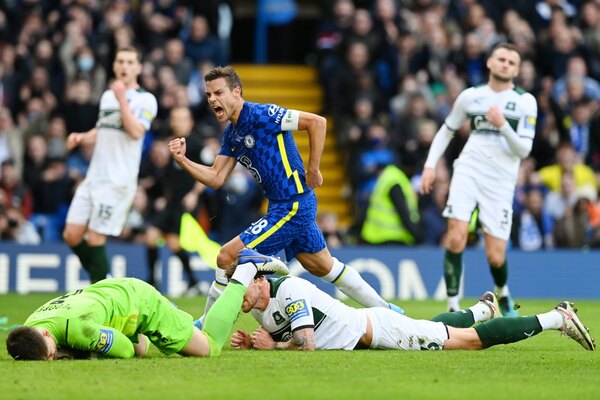 Chelsea y West Ham sufren más de la cuenta para pasar a octavos de la FA Cup