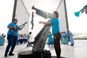 Gran concierto de Orquesta H2O con el Arpa de Agua en la Expo Dubai •
